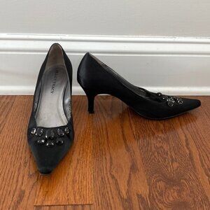 Ellen Tracy Wyanet Vintage Silk Pointed-Toe Embellished Heels